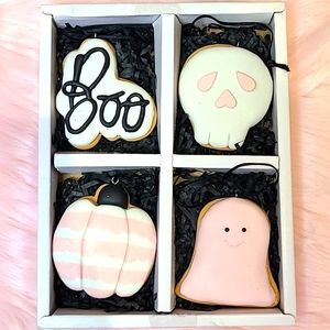 Pink halloween decor ornaments